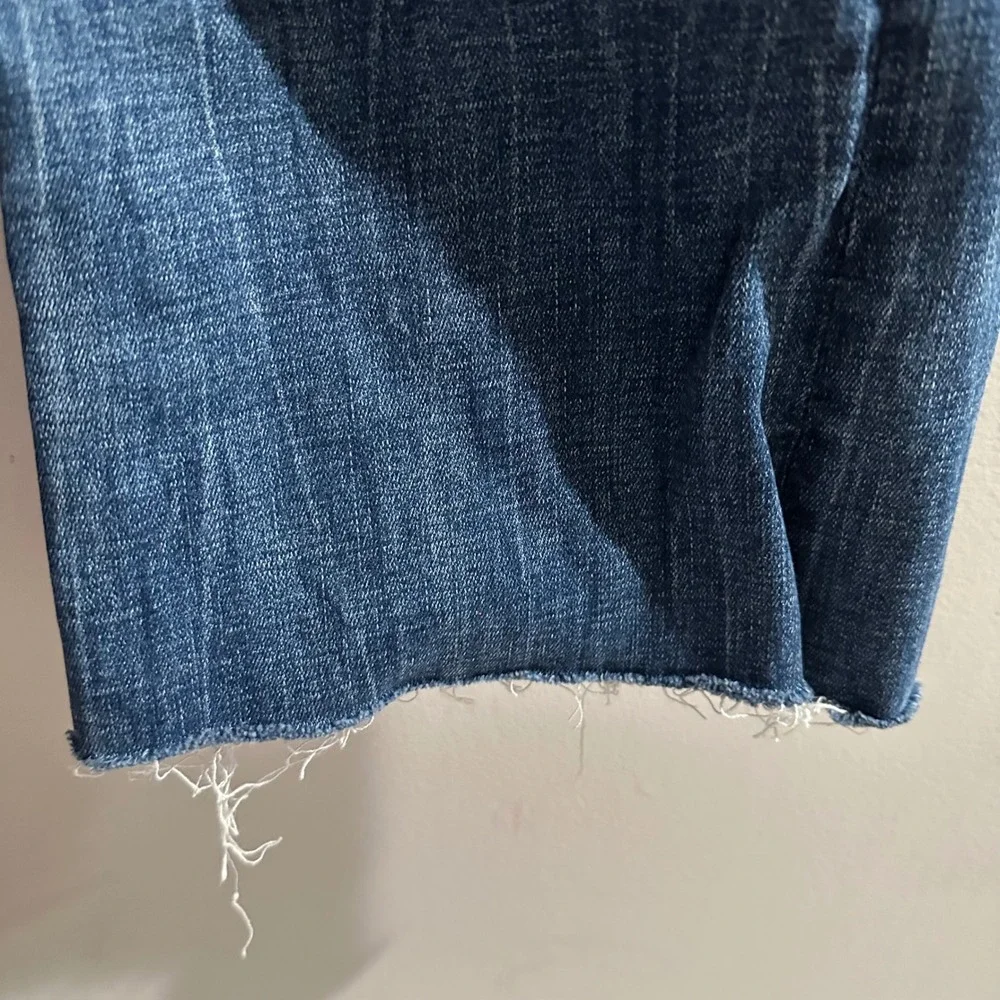 BKE Billie High Rise Slim Fit Bootcut Jeans Womens 33 Distressed Raw Hem ALTERED